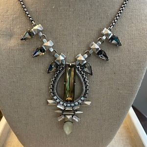 Stella &Dot Eclipse Pendant Necklace